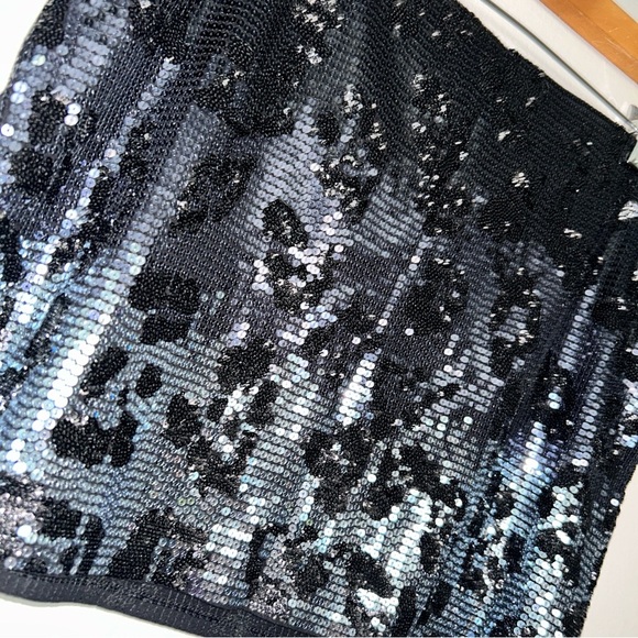 Express Black Sequin Mini Pencil Skirt - Picture 2 of 3